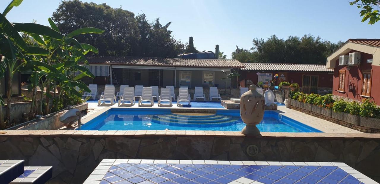 מרינה די קמרוטה Villaggio Romaniello מראה חיצוני תמונה